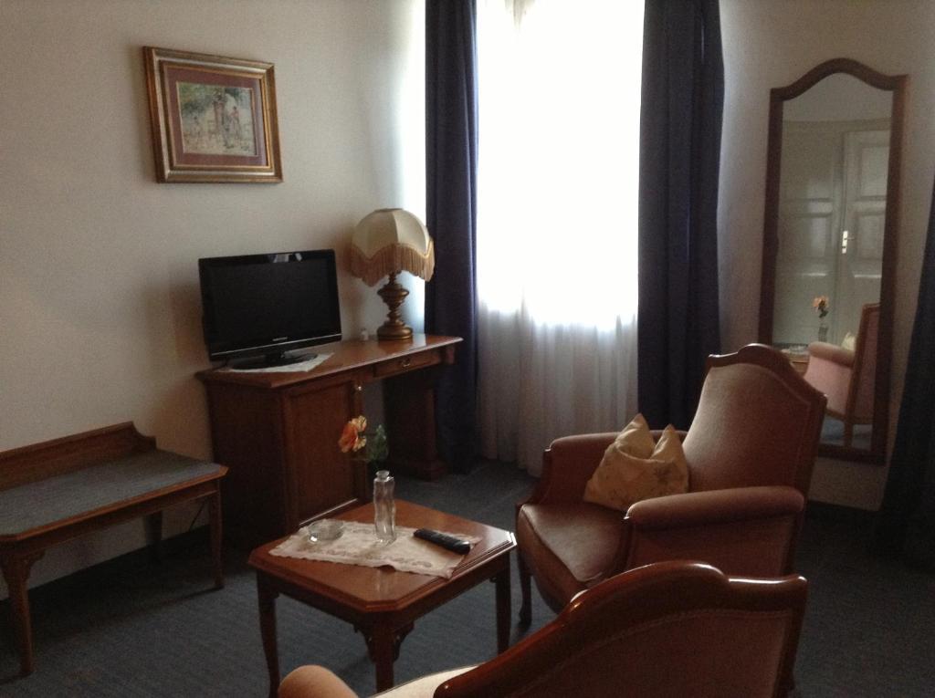 Graf Von Hotel 3*